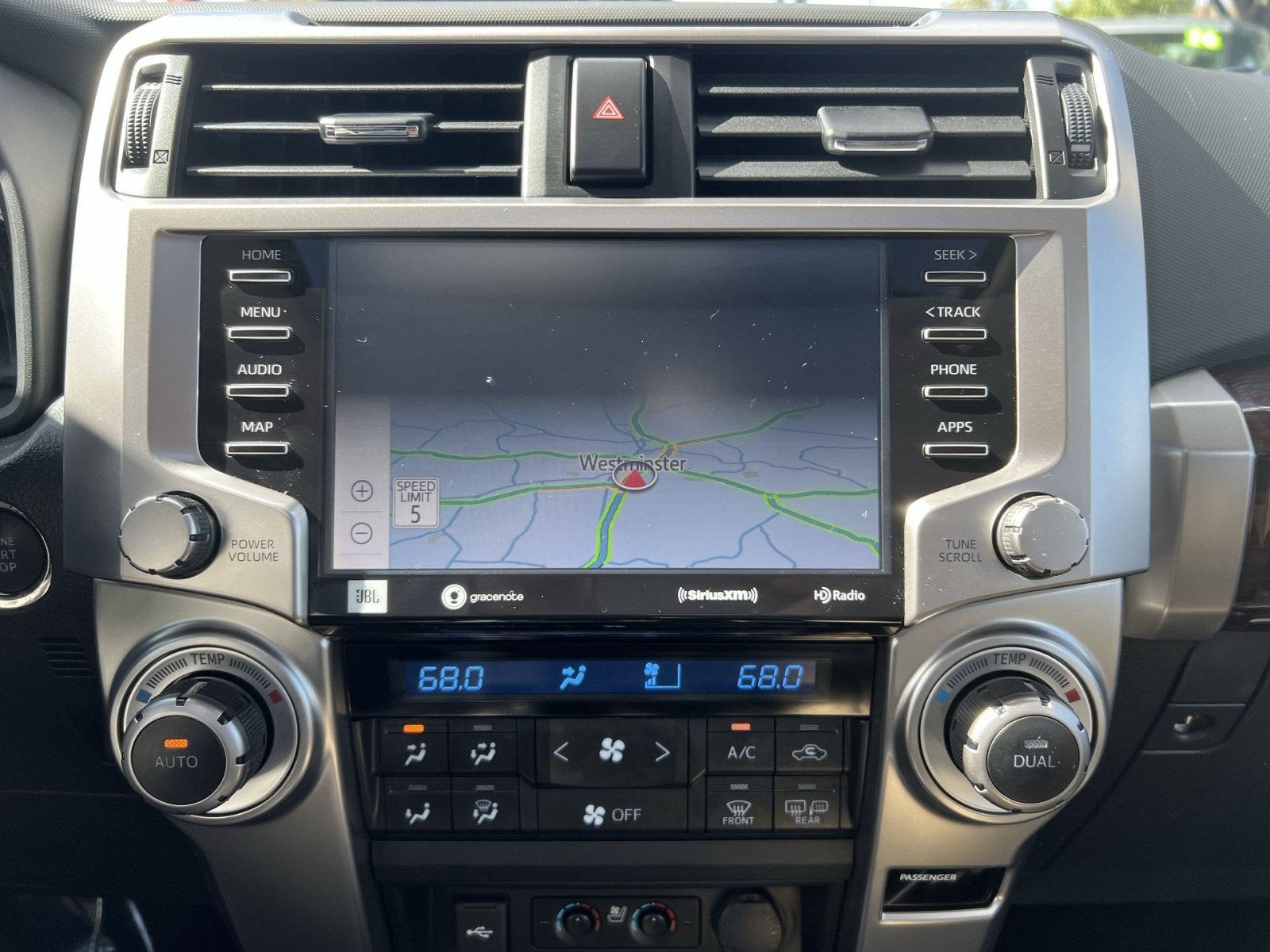 Used 2023 Toyota 4Runner Limited AWD/4WD image 20