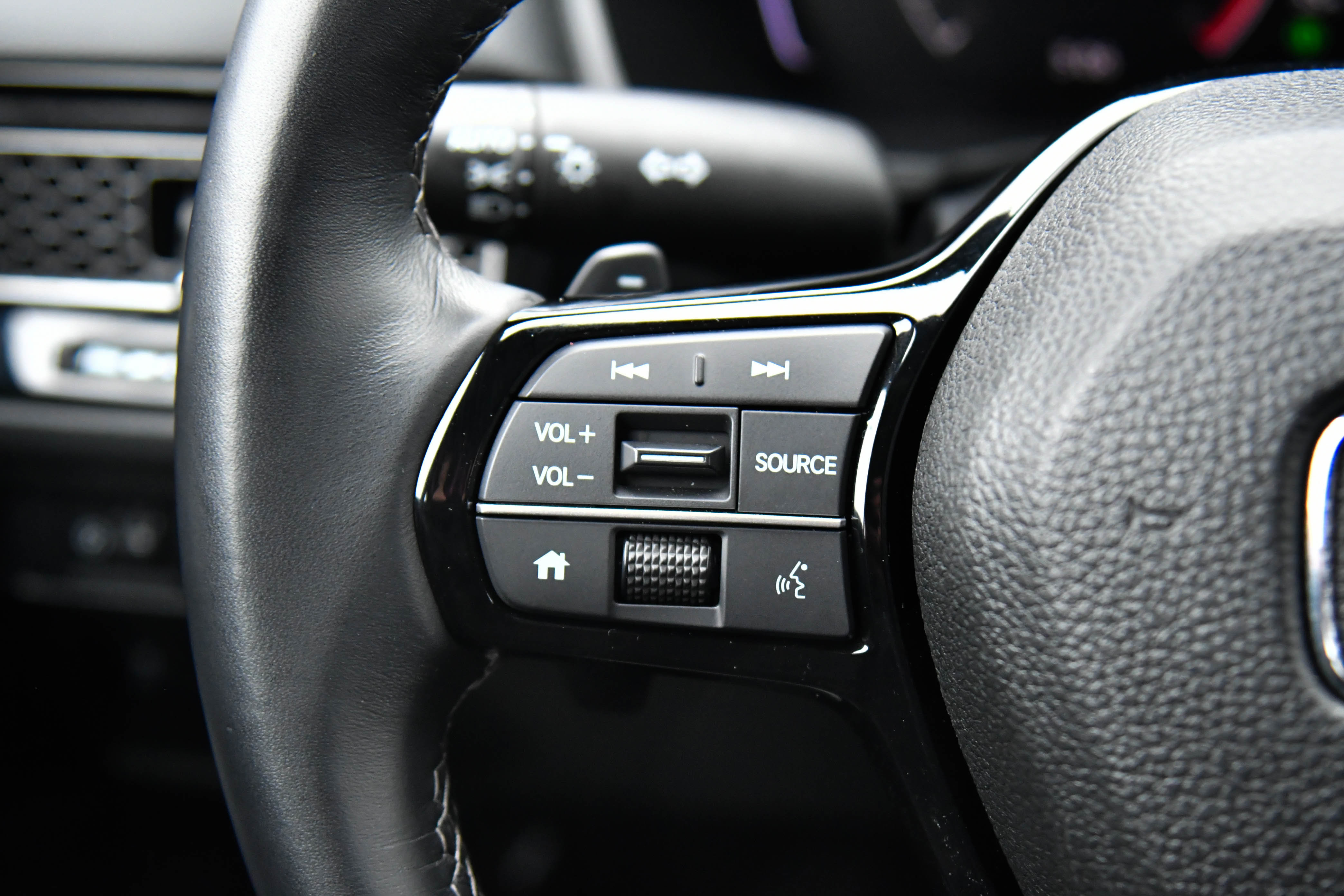 Used 2025 Honda Civic Sport image 29