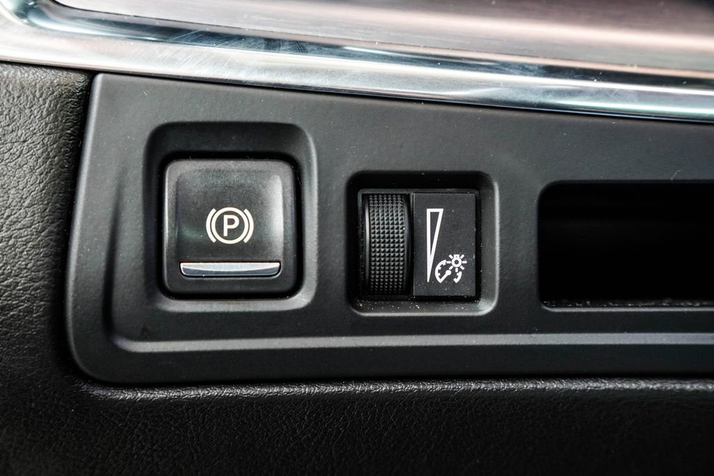 Used 2019 Cadillac XT5 Premium Luxury image 40