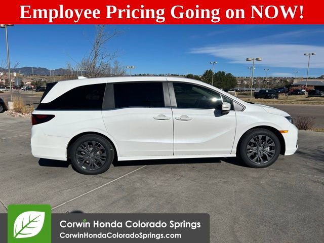 New 2026 Honda Odyssey Touring image 11