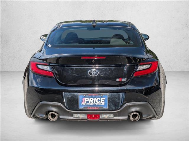 Used 2024 Toyota GR86 RWD image 6