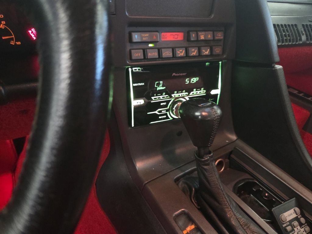 Used 1991 Chevrolet Corvette Convertible RWD image 11