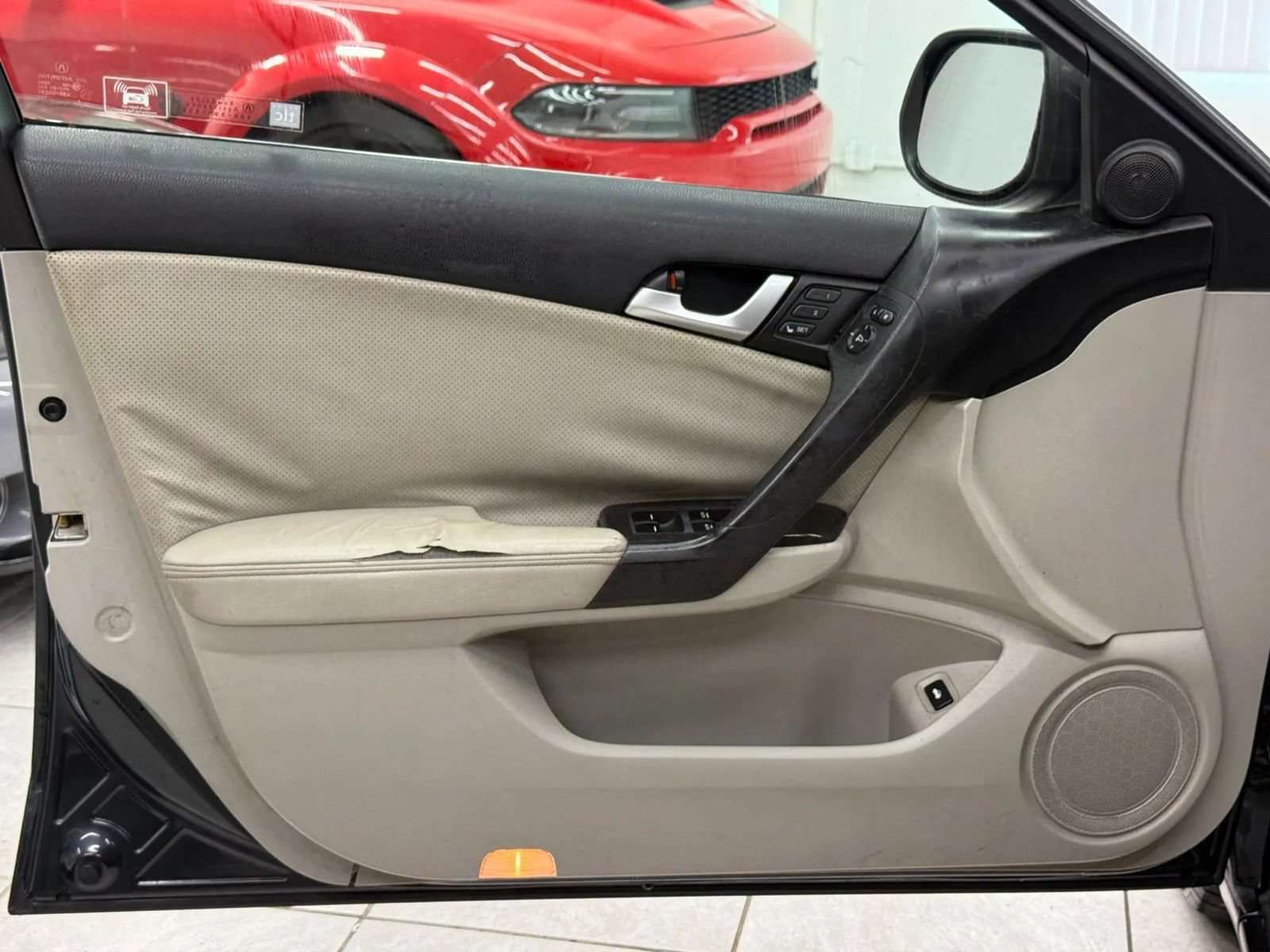 Used 2011 Acura TSX Sedan FWD image 16