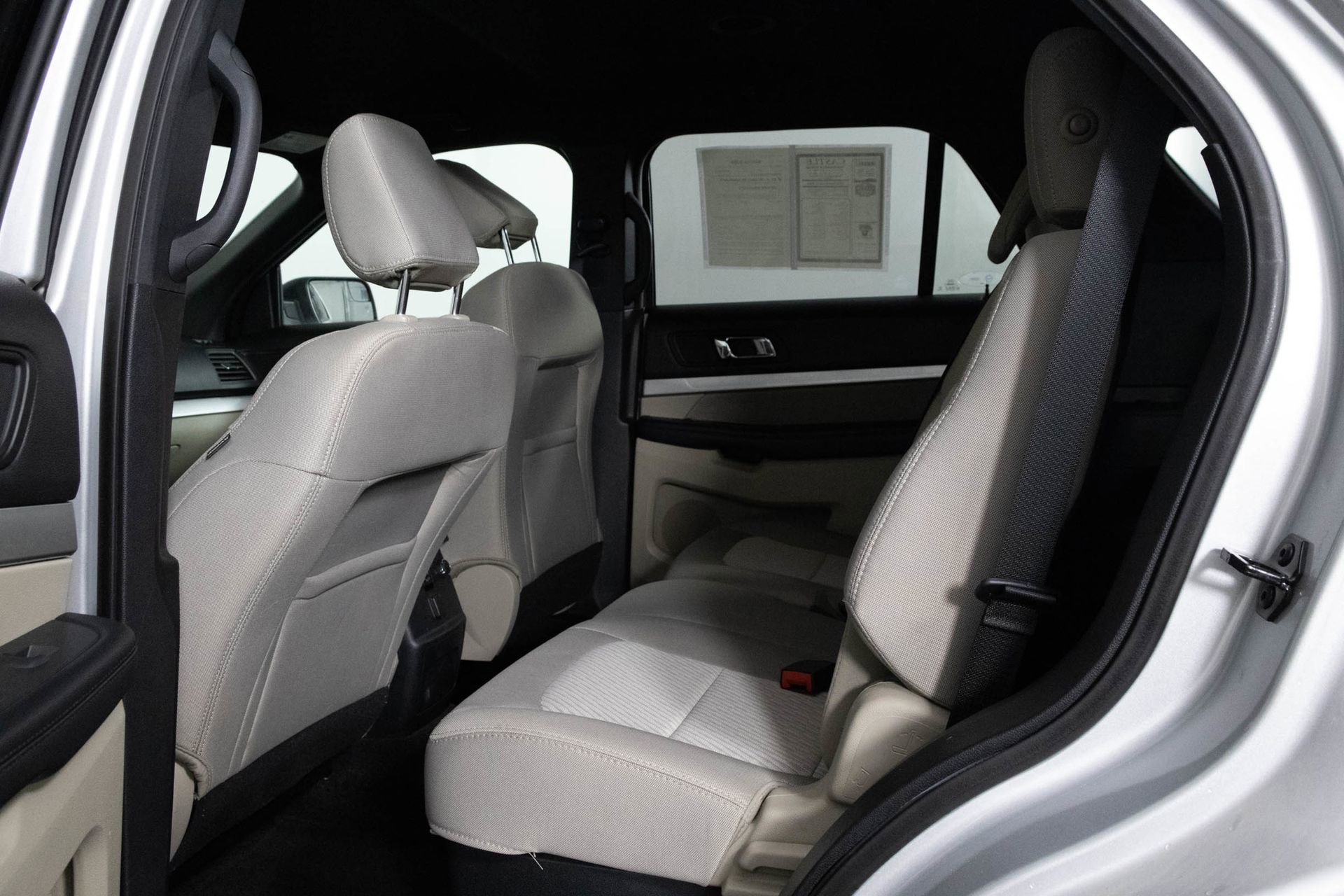 Used 2018 Ford Explorer Base image 35