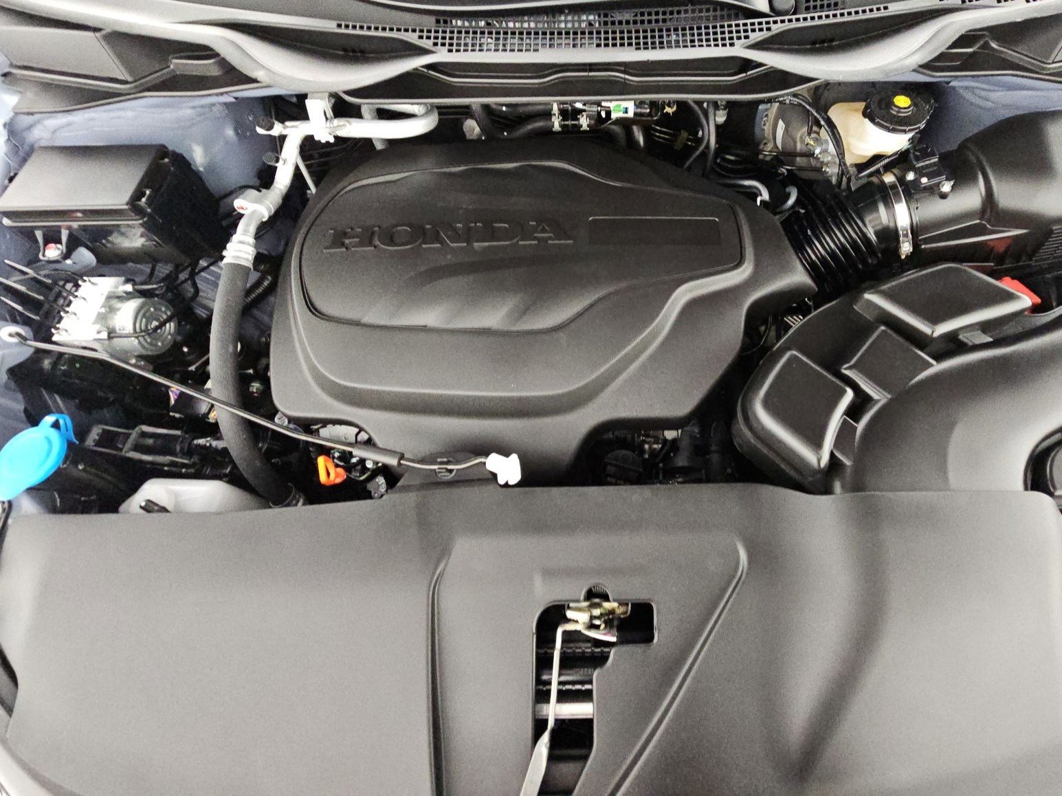 New 2025 Honda Odyssey Elite image 24