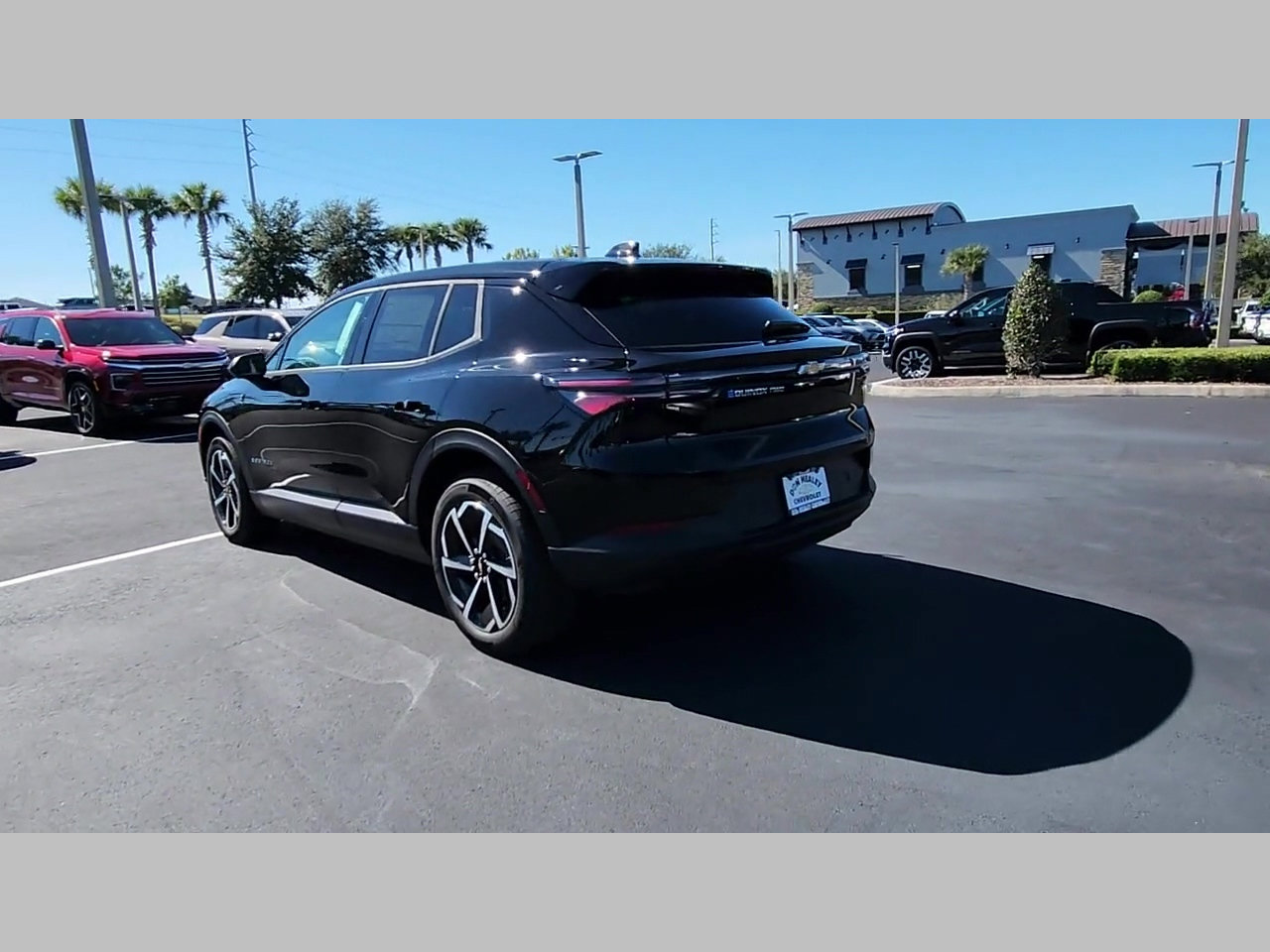 New 2026 Chevrolet Equinox EV LT image 16