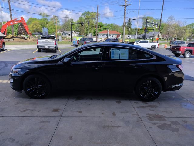 Used 2024 Chevrolet Malibu LT w/ Midnight Edition FWD image 5