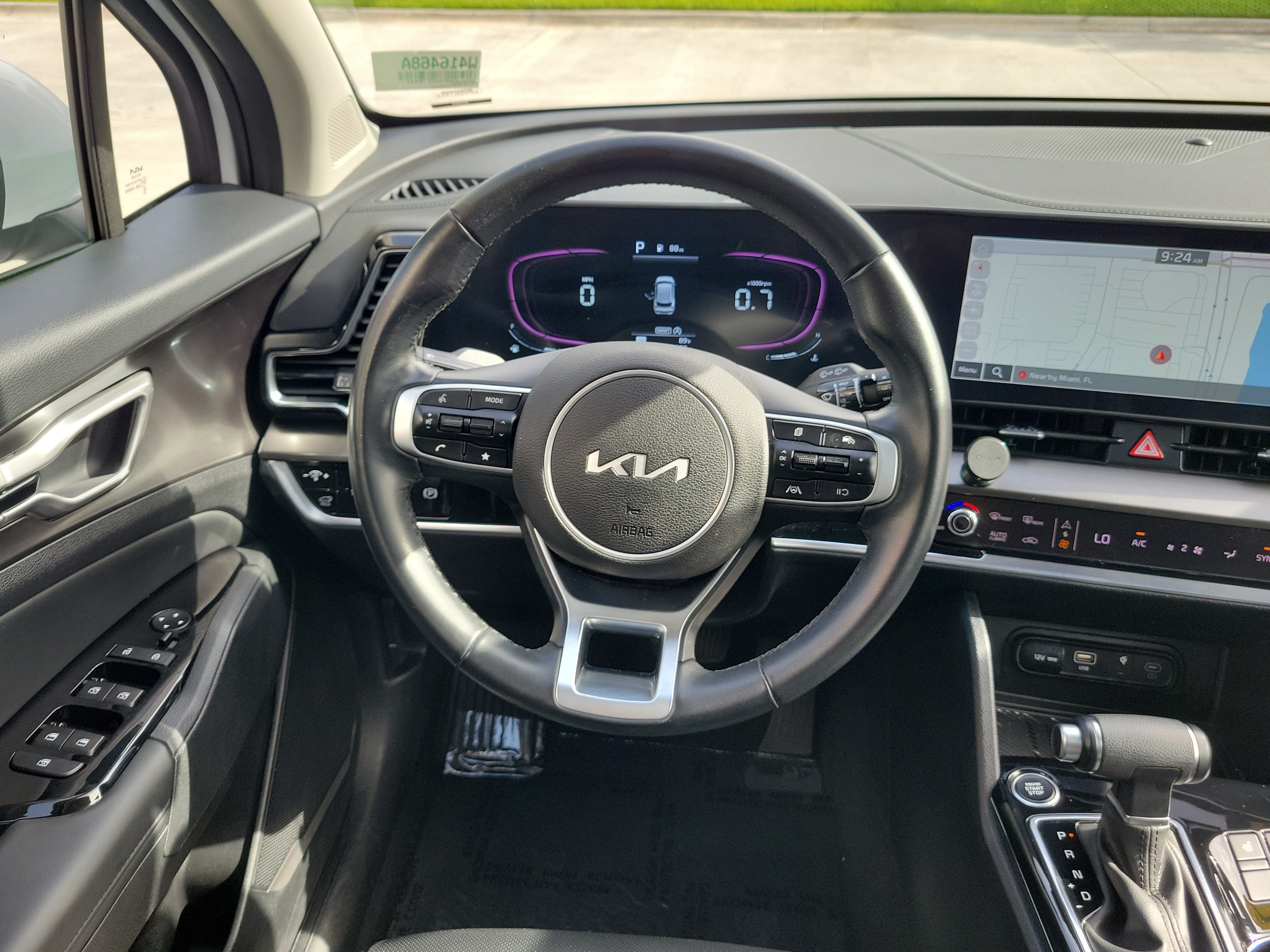 Used 2025 Kia Sportage EX w/ Premium Package FWD image 18