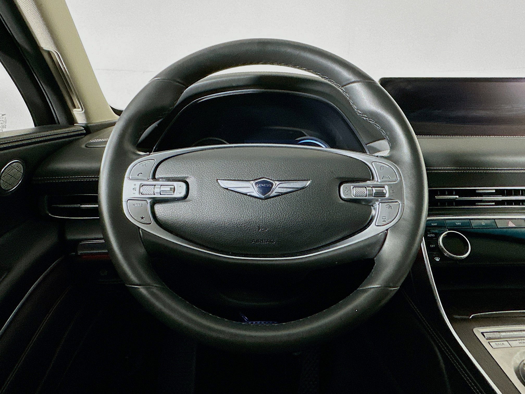 Used 2024 Genesis GV80 3.5T image 18