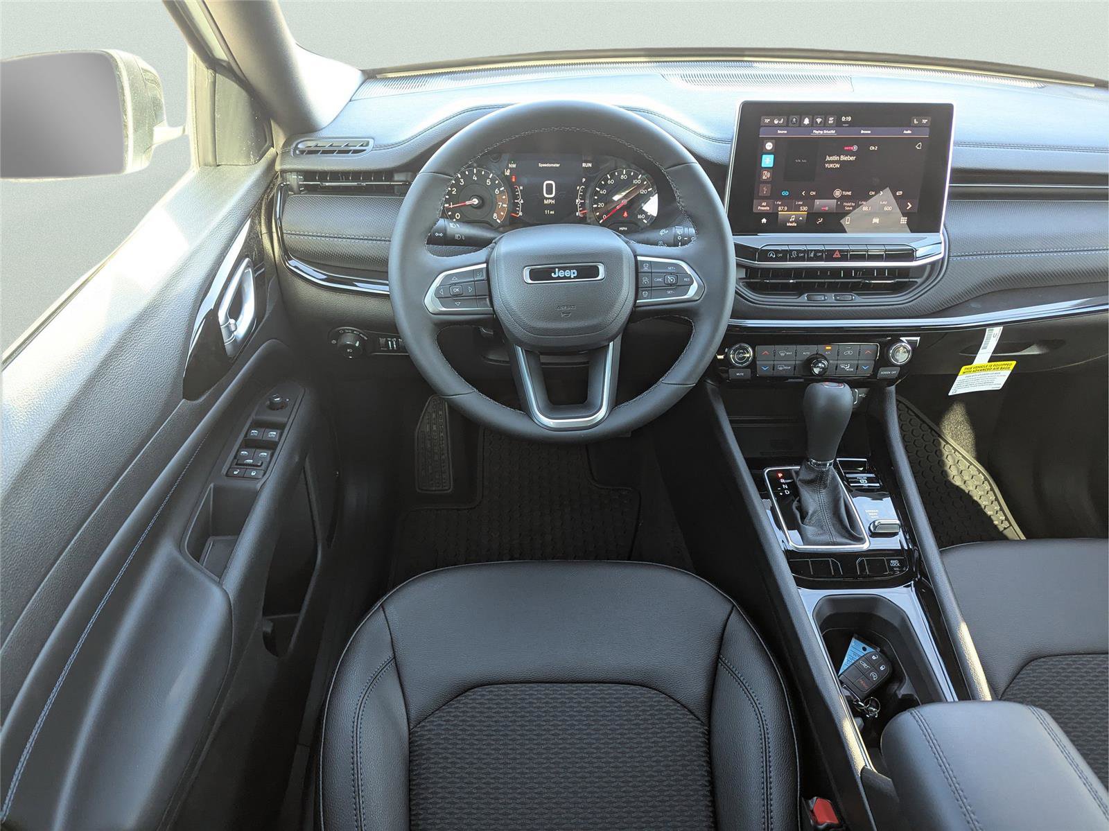 New 2026 Jeep Compass Latitude w/ Quick Order Package 29K AWD/4WD image 13