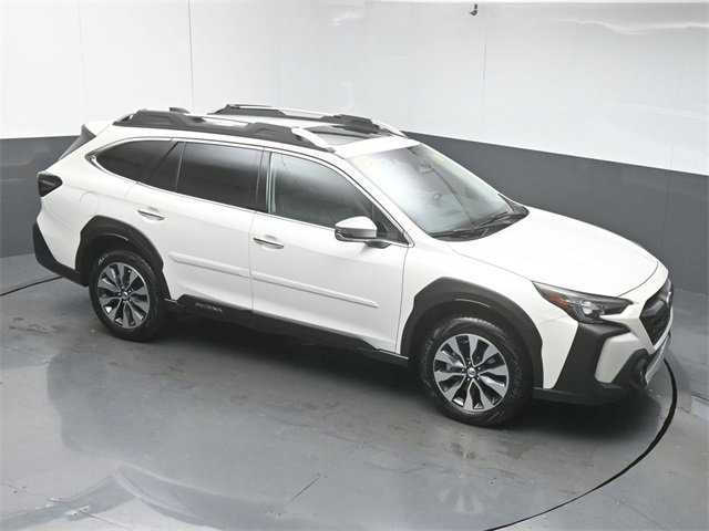 Used 2025 Subaru Outback Touring XT w/ Tech Package 3 image 42