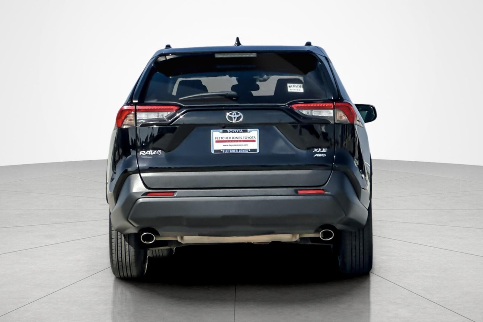 Certified 2024 Toyota RAV4 XLE w/ Convenience Package AWD/4WD image 4