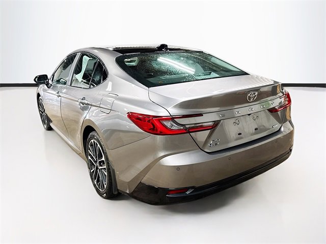 Used 2025 Toyota Camry XLE image 5