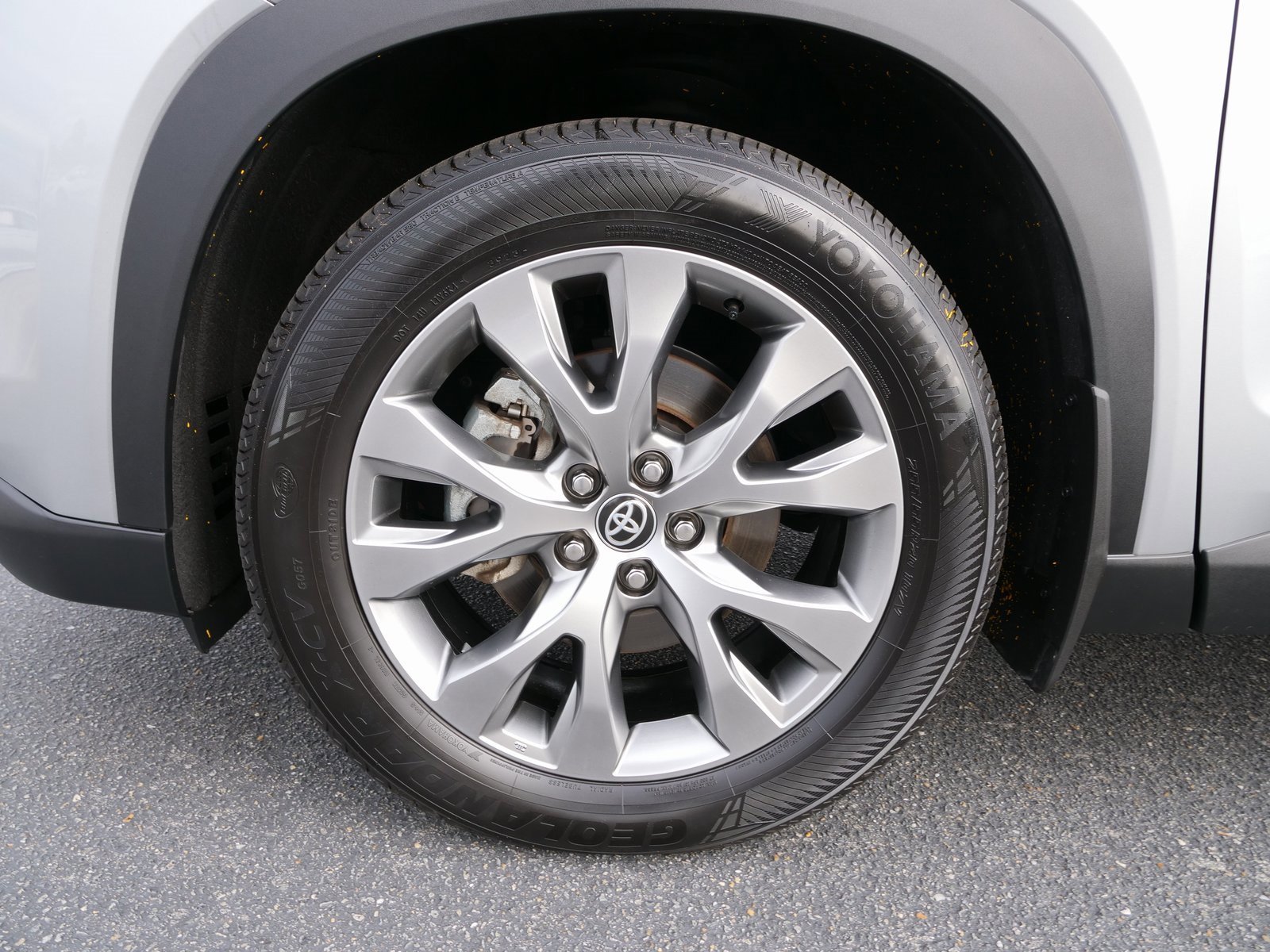 Used 2024 Toyota Grand Highlander Limited image 12