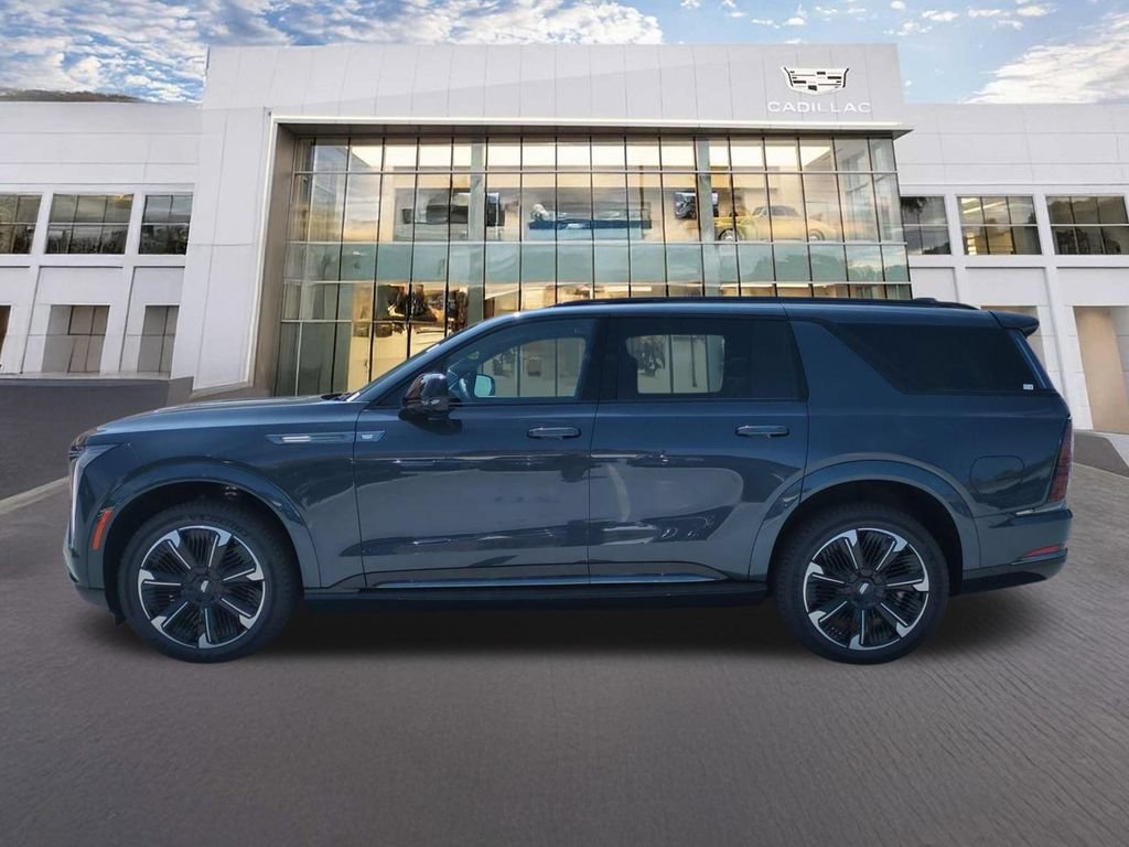 New 2026 Cadillac Escalade IQL Sport 2 w/ LPO, Premium Carpet Package AWD/4WD image 5