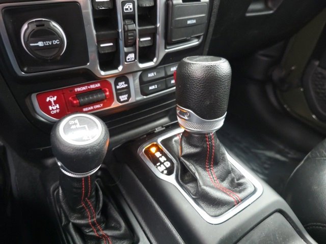 Used 2022 Jeep Gladiator Rubicon w/ LED Lighting Group image 31