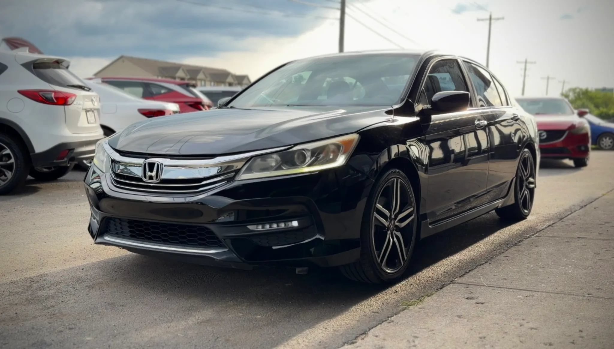 Used 2016 Honda Accord Sport image 5