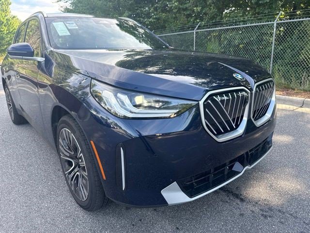 Used 2026 BMW X3 xDrive30i w/ Premium Package AWD/4WD image 3