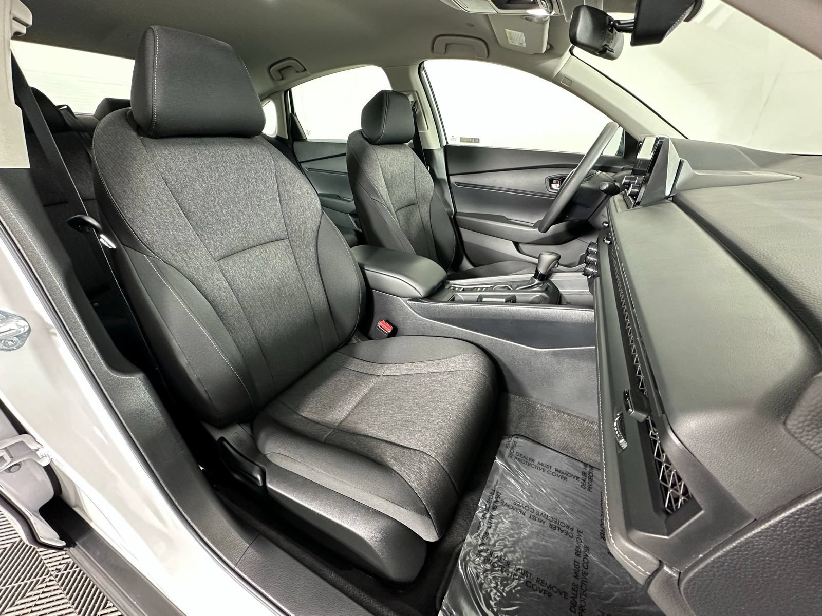 Used 2025 Honda Accord LX image 5