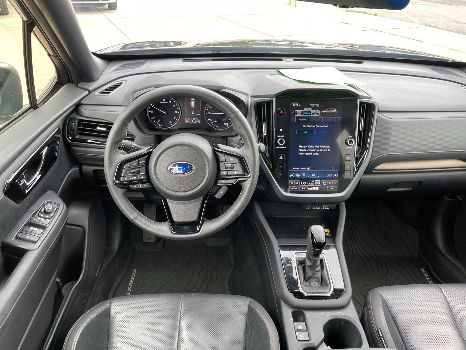 Used 2025 Subaru Forester Touring AWD/4WD image 16