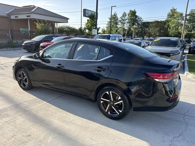 Used 2024 Nissan Sentra SV FWD image 5