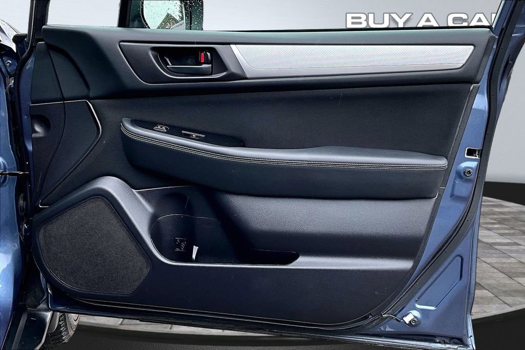 Used 2017 Subaru Outback 2.5i image 23