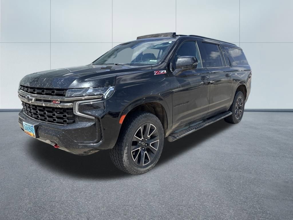 Used 2021 Chevrolet Suburban Z71 w/ Z71 Signature Package AWD/4WD image 3