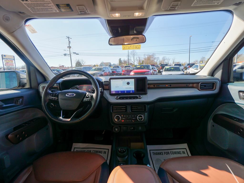 Used 2022 Ford Maverick Lariat w/ Lariat Luxury Package image 15