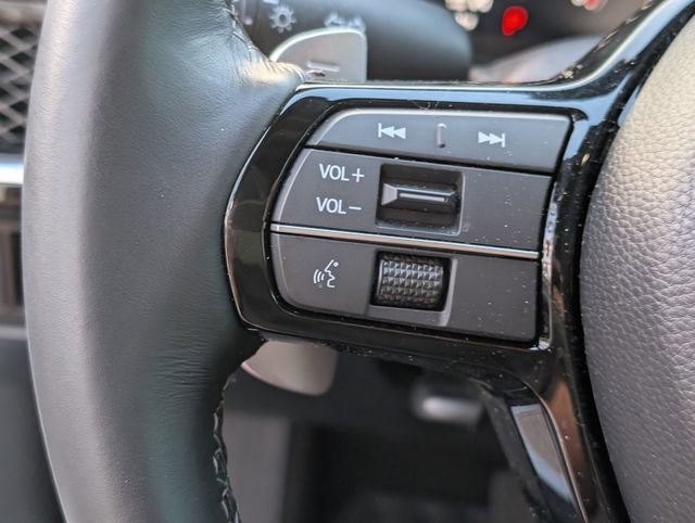 Certified 2025 Acura ADX FWD image 33