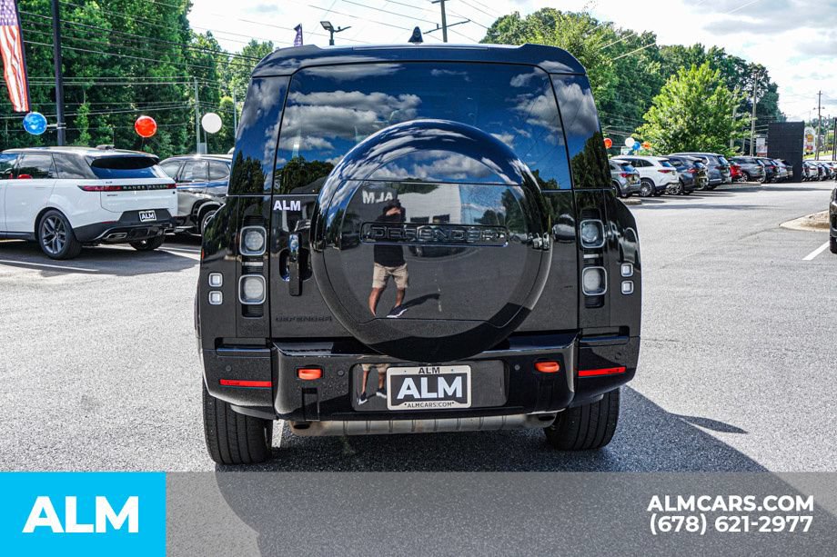 Used 2024 Land Rover Defender 130 X AWD/4WD image 11