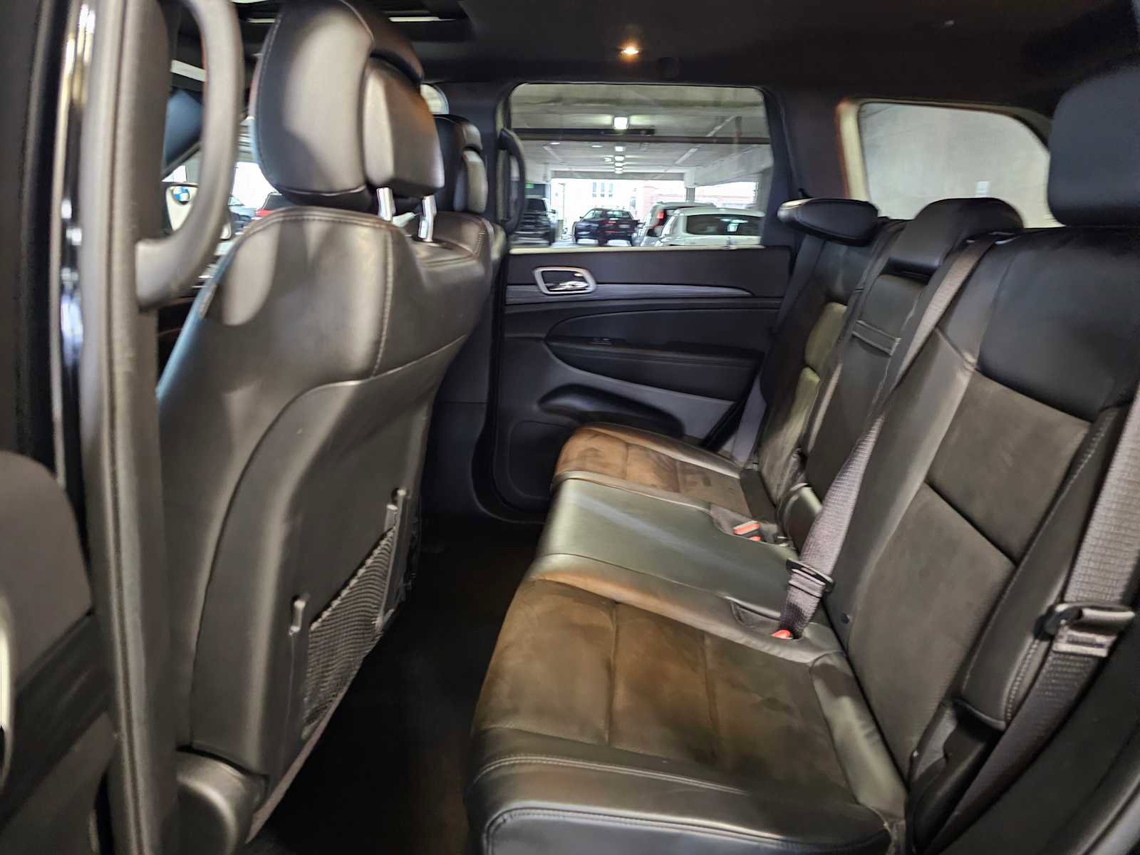 Used 2021 Jeep Grand Cherokee Laredo X image 31