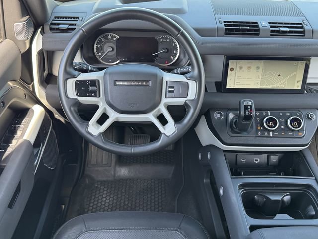 Used 2023 Land Rover Defender 110 X-Dynamic SE AWD/4WD image 11