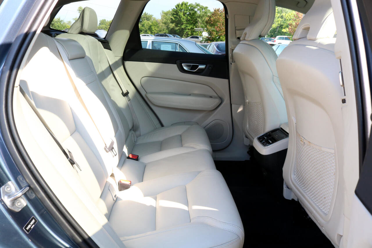 Used 2021 Volvo XC60 T5 Inscription w/ Climate Package image 36