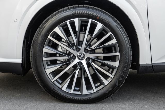 New 2025 Lexus RX 350 image 8