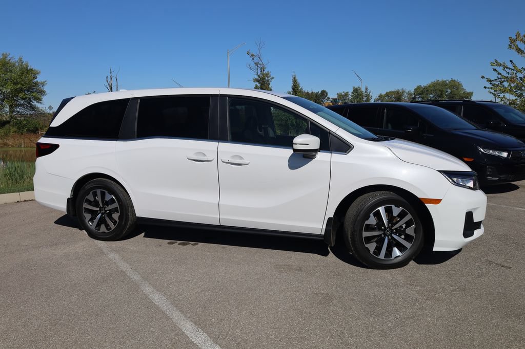 New 2026 Honda Odyssey EX-L image 7