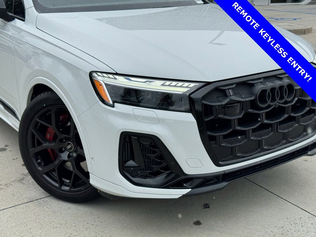 Used 2025 Audi SQ7 Prestige image 11