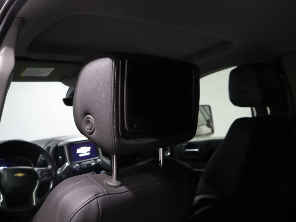 Used 2020 Chevrolet Silverado 3500 LTZ w/ LTZ Premium Package image 20