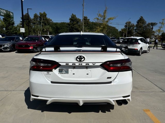 Used 2021 Toyota Camry SE w/ Convenience Package FWD image 6