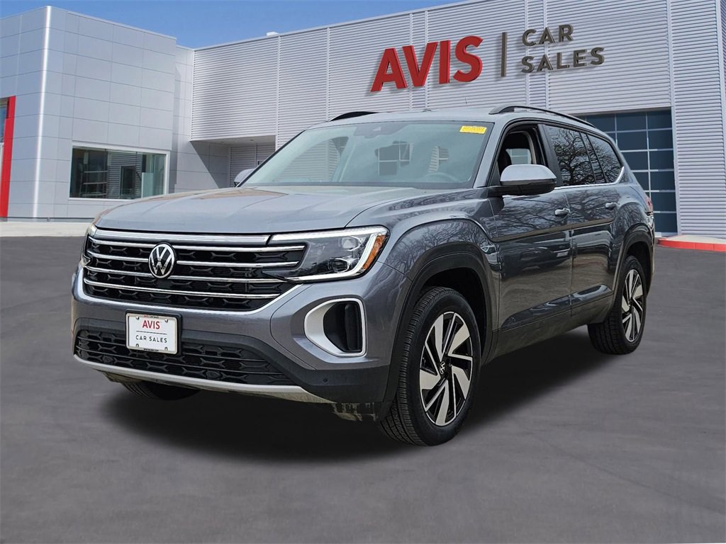 Used 2025 Volkswagen Atlas SE image 1