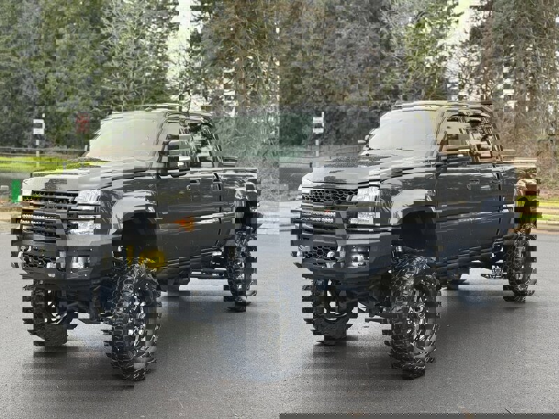 Used 2005 Chevrolet Silverado 2500 LT w/ Heavy-Duty Power Package