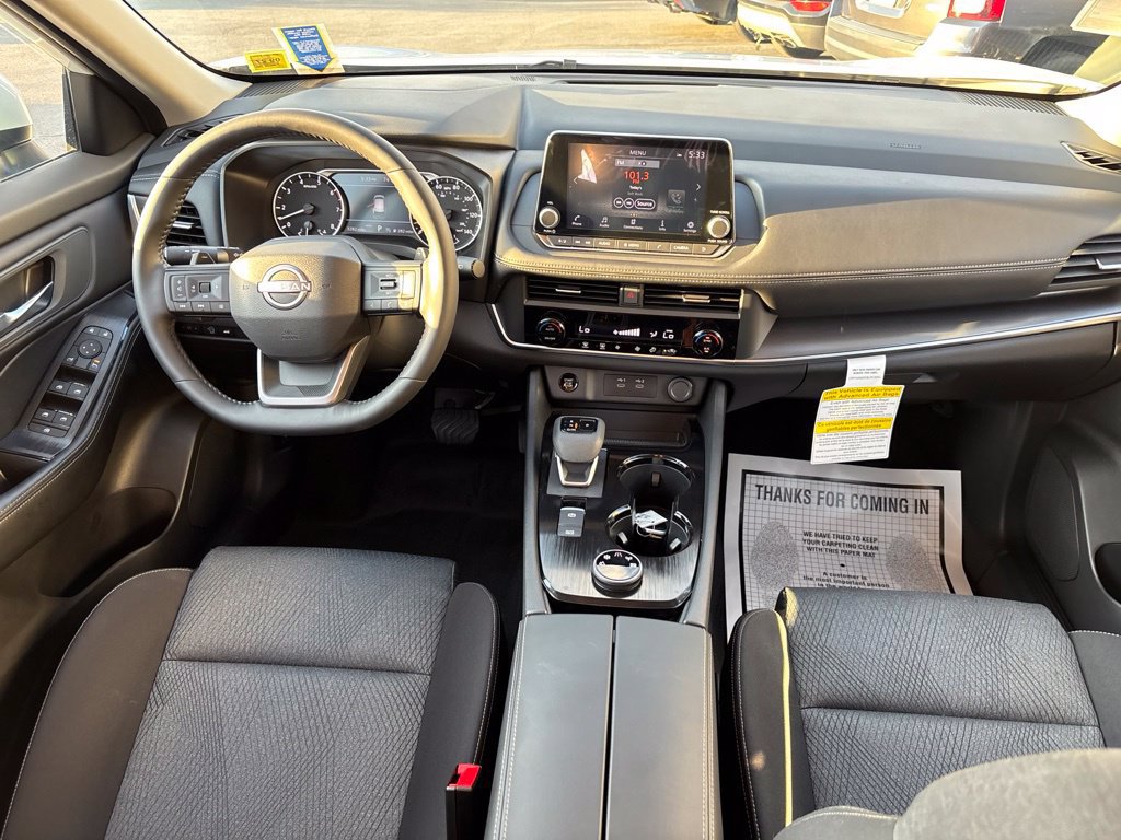 Certified 2026 Nissan Rogue SV AWD/4WD image 20