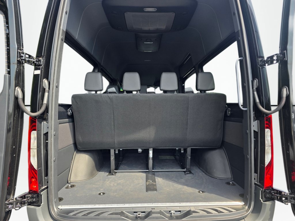 New 2026 Mercedes-Benz Sprinter 2500 image 17