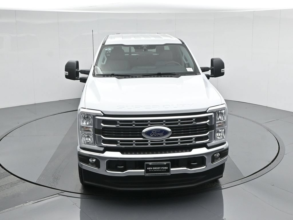 New 2026 Ford F250 XLT w/ FX4 Off-Road Package AWD/4WD image 41