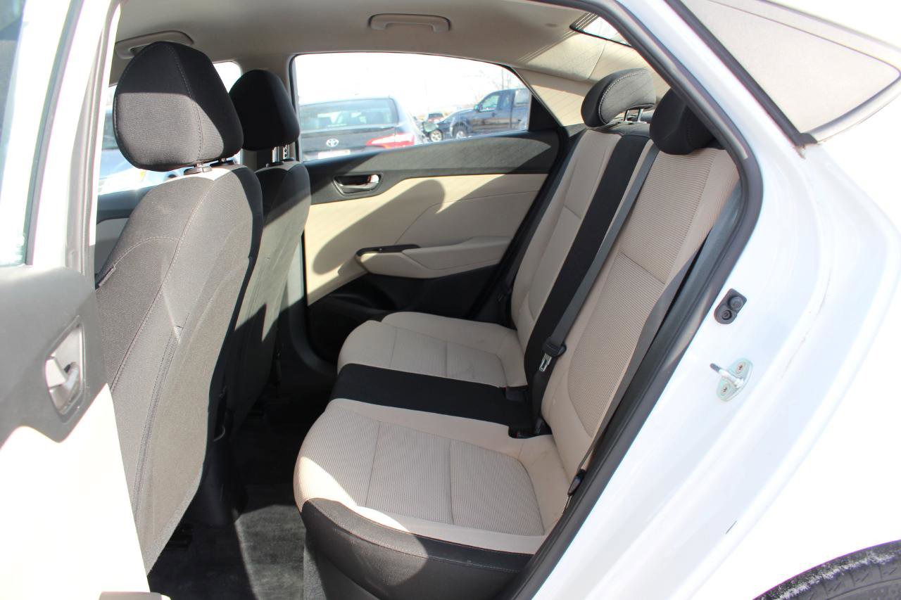 Used 2019 Hyundai Accent SE image 29