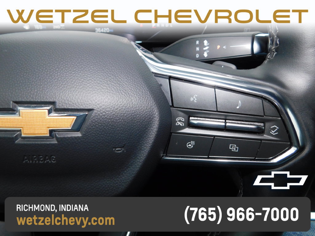 Used 2025 Chevrolet Equinox LT AWD/4WD image 28