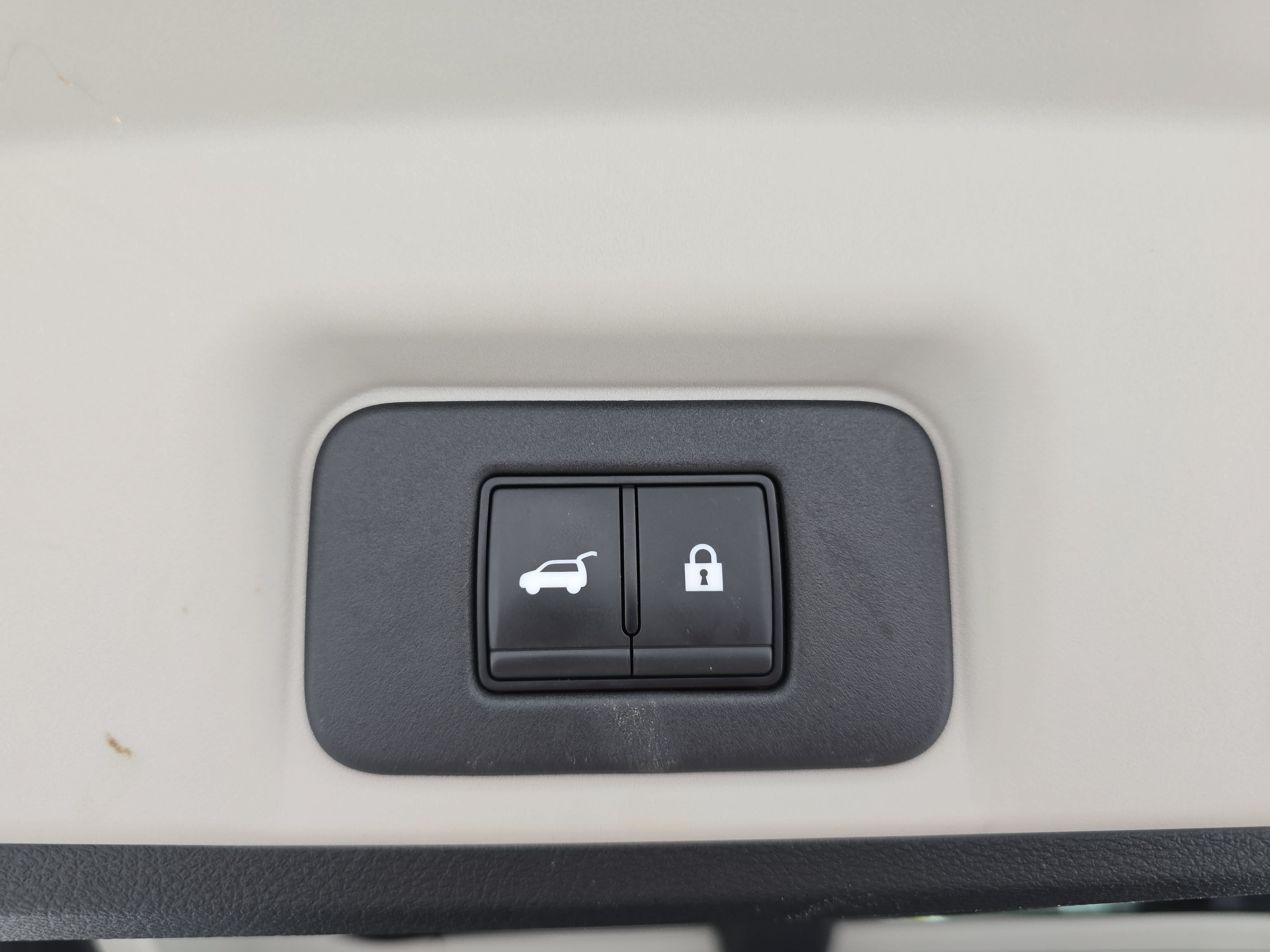 Certified 2024 Nissan Ariya AWD image 13