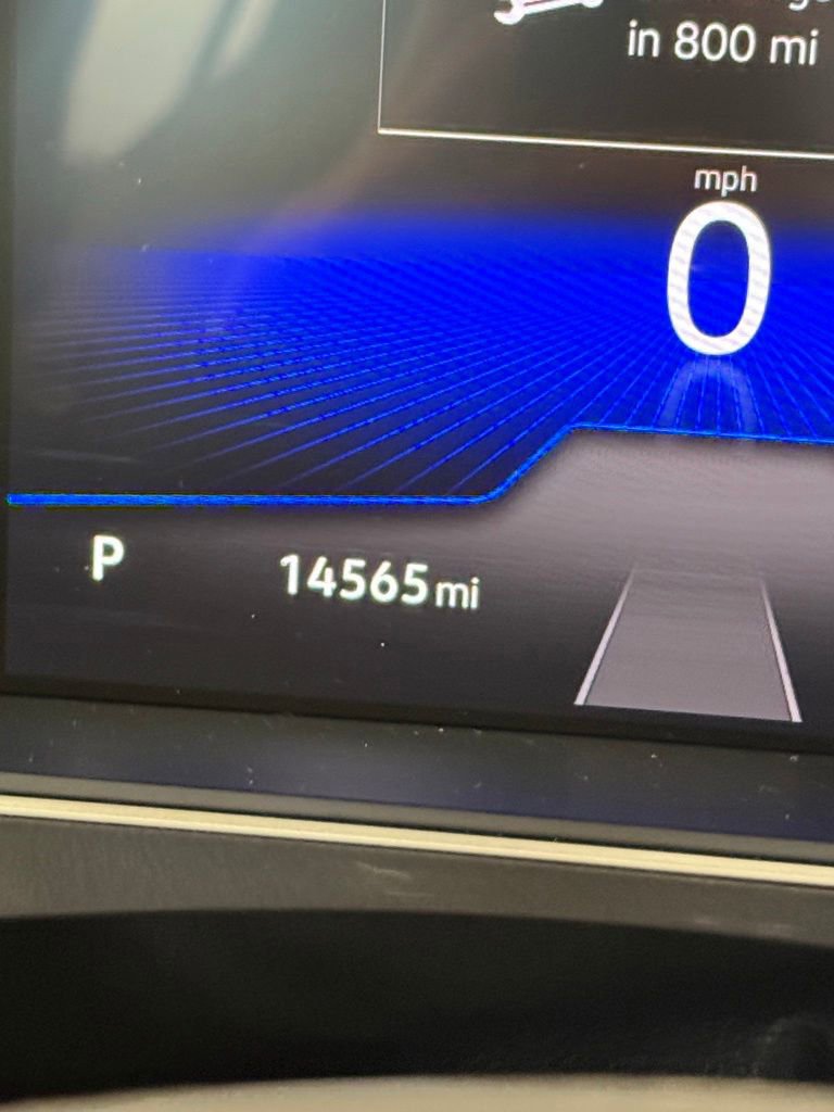 Used 2024 Volkswagen Tiguan SE image 59