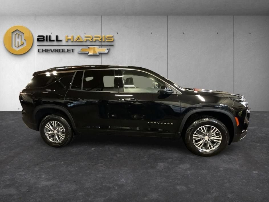 New 2027 Chevrolet Traverse LT w/ Driver Confidence Package AWD/4WD image 11