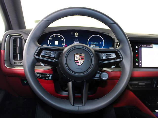 Certified 2025 Porsche Cayenne image 17