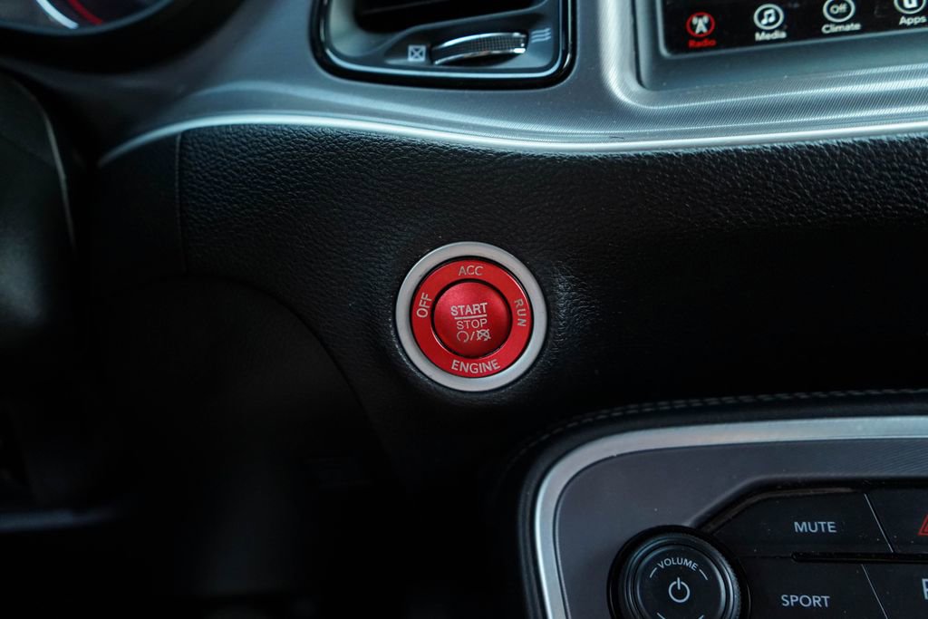 Used 2022 Dodge Challenger GT image 25